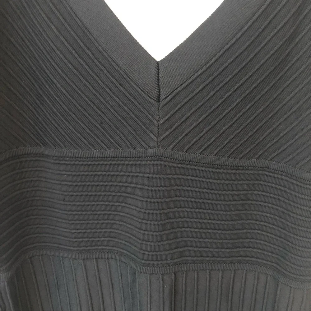 BCBGMaxAzria cocktail dress black ribbed mini full skirt, straps, Sz S, Elegant! - Picture 5 of 16